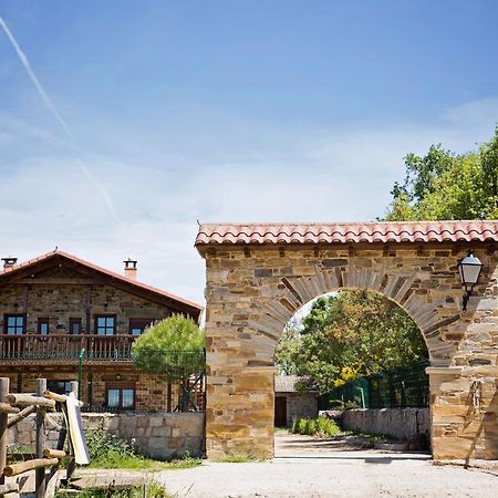 Apartamentos Turisticos Las Carballedas Rabanal del Camino Zewnętrze zdjęcie