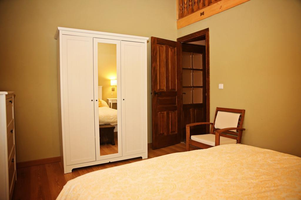 Apartamentos Turisticos Las Carballedas Rabanal del Camino Zewnętrze zdjęcie