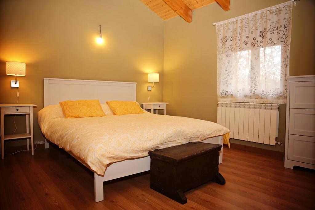 Apartamentos Turisticos Las Carballedas Rabanal del Camino Zewnętrze zdjęcie