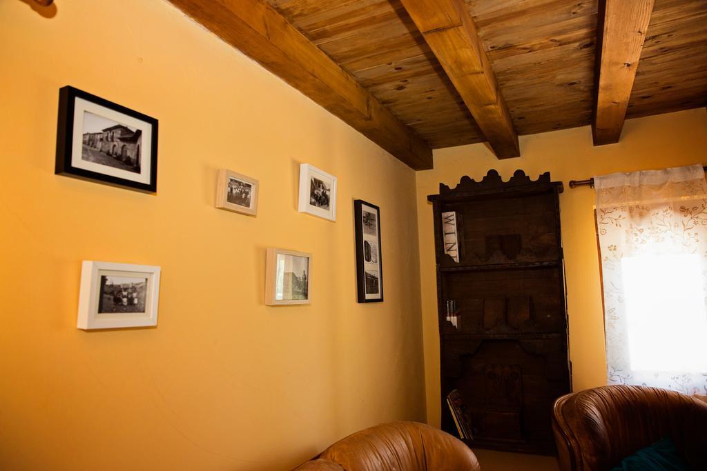 Apartamentos Turisticos Las Carballedas Rabanal del Camino Zewnętrze zdjęcie