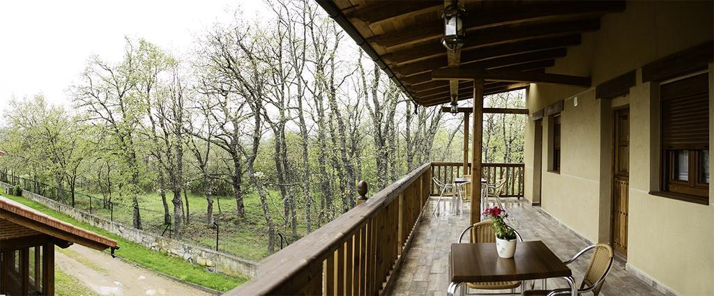 Apartamentos Turisticos Las Carballedas Rabanal del Camino Zewnętrze zdjęcie
